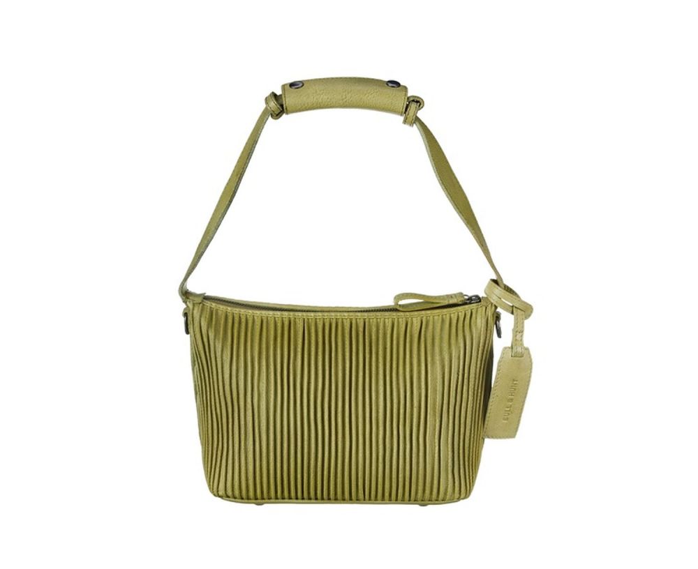 Bull Hunt Larissa-Lime #1