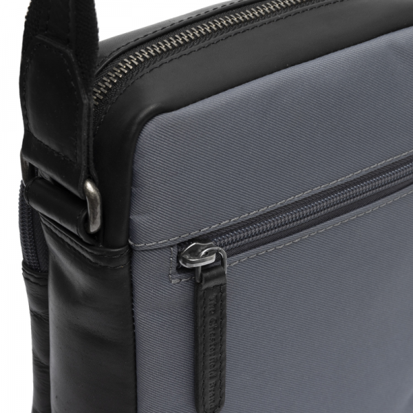 The Chesterfield Brand Karlstad Shoulderbag Light Grey #4