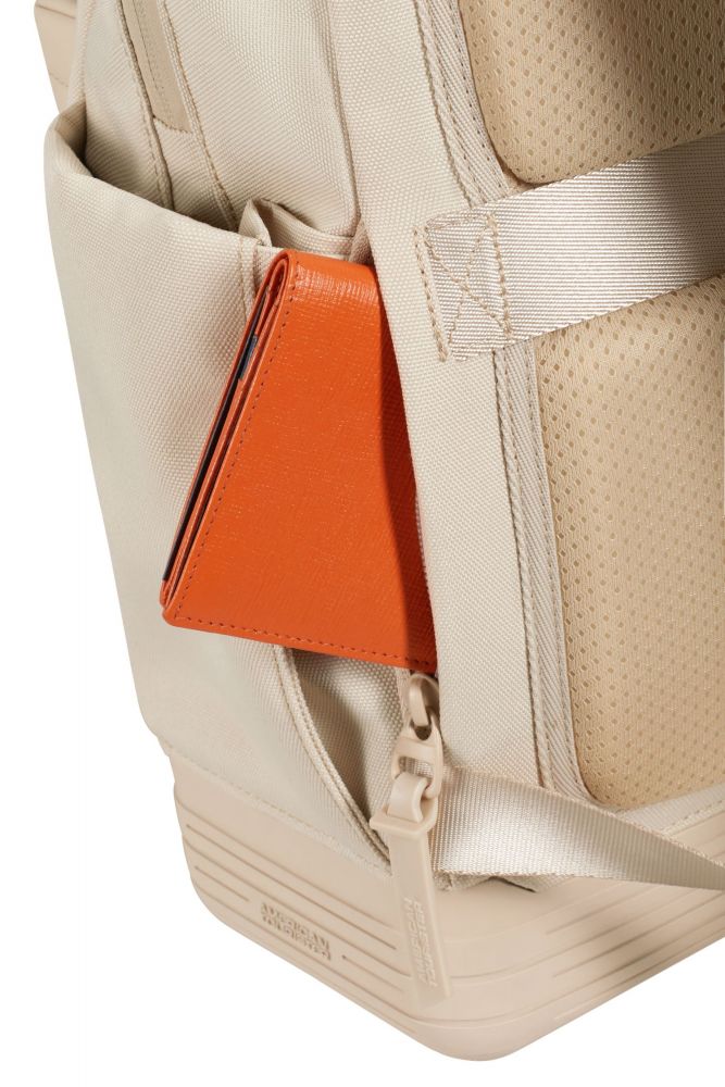 American Tourister Soulpack Business Bp Tote 15.0" Beige #5